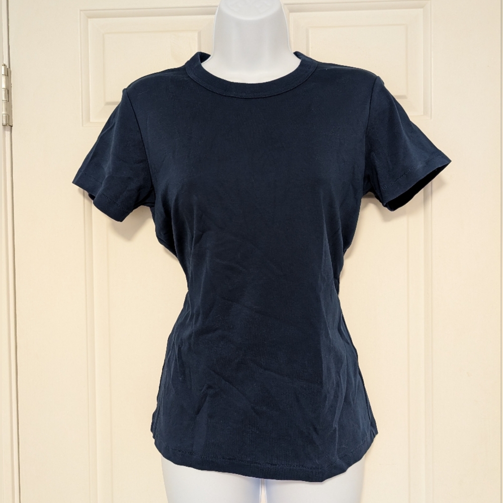 Uniqlo Navy Women's Crew Neck Short Sleeve Tee Size M